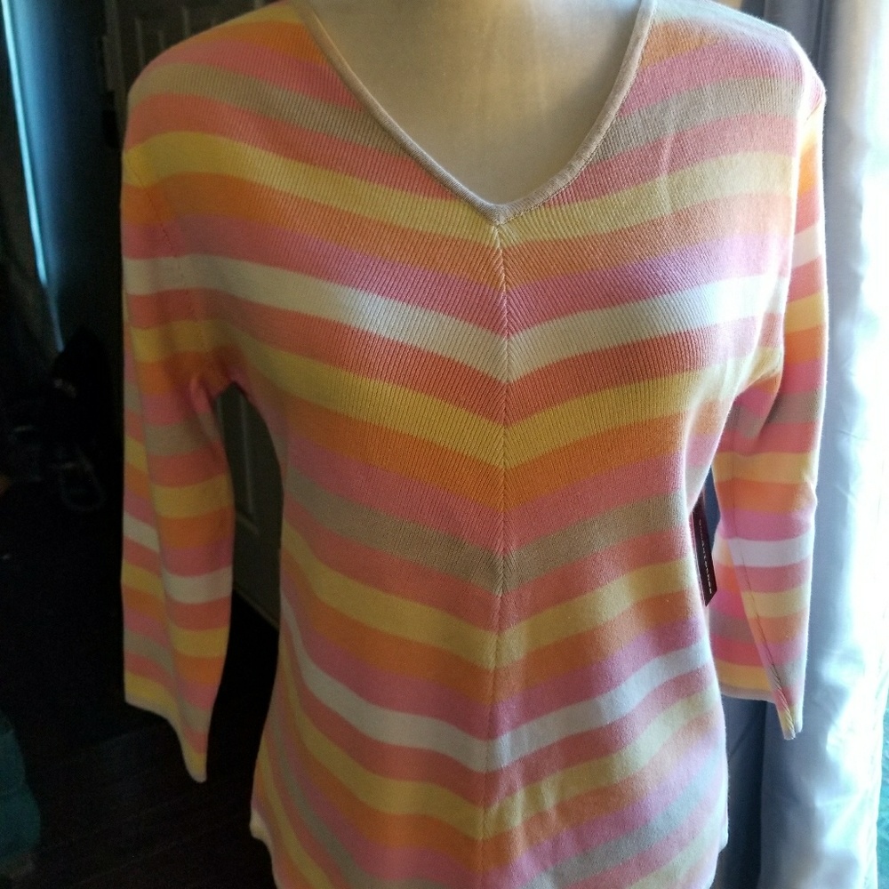 V neck pastel colored sweater